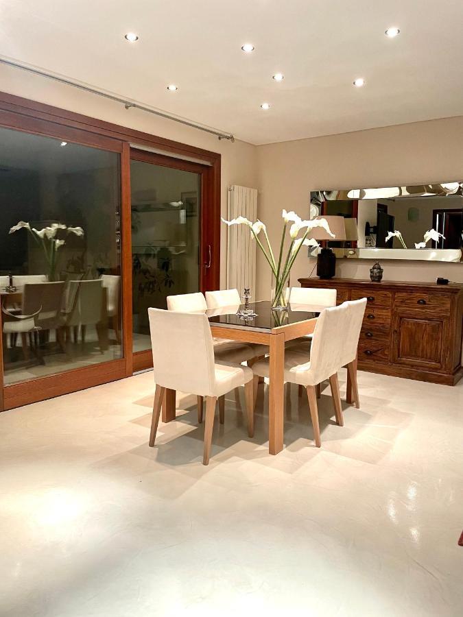 Double A Luxury Apartment Олбия Екстериор снимка